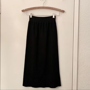 Black knit pencil skirt